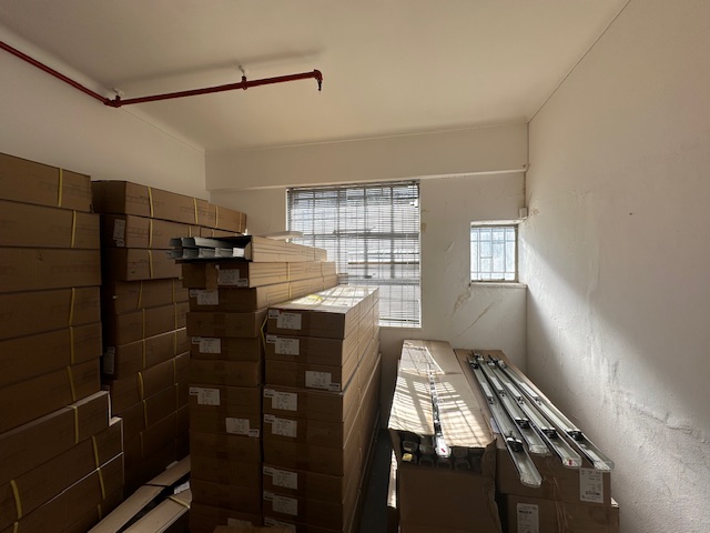 To Let commercial Property for Rent in Maitland Western Cape